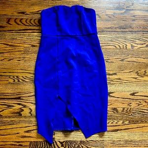 Beautiful blue strapless dress